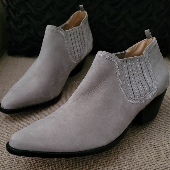 SCHUTZ Shoes - SCHUTZ JAQUELINE GRAY NUBUCK WESTERN ANKLE BOOTS